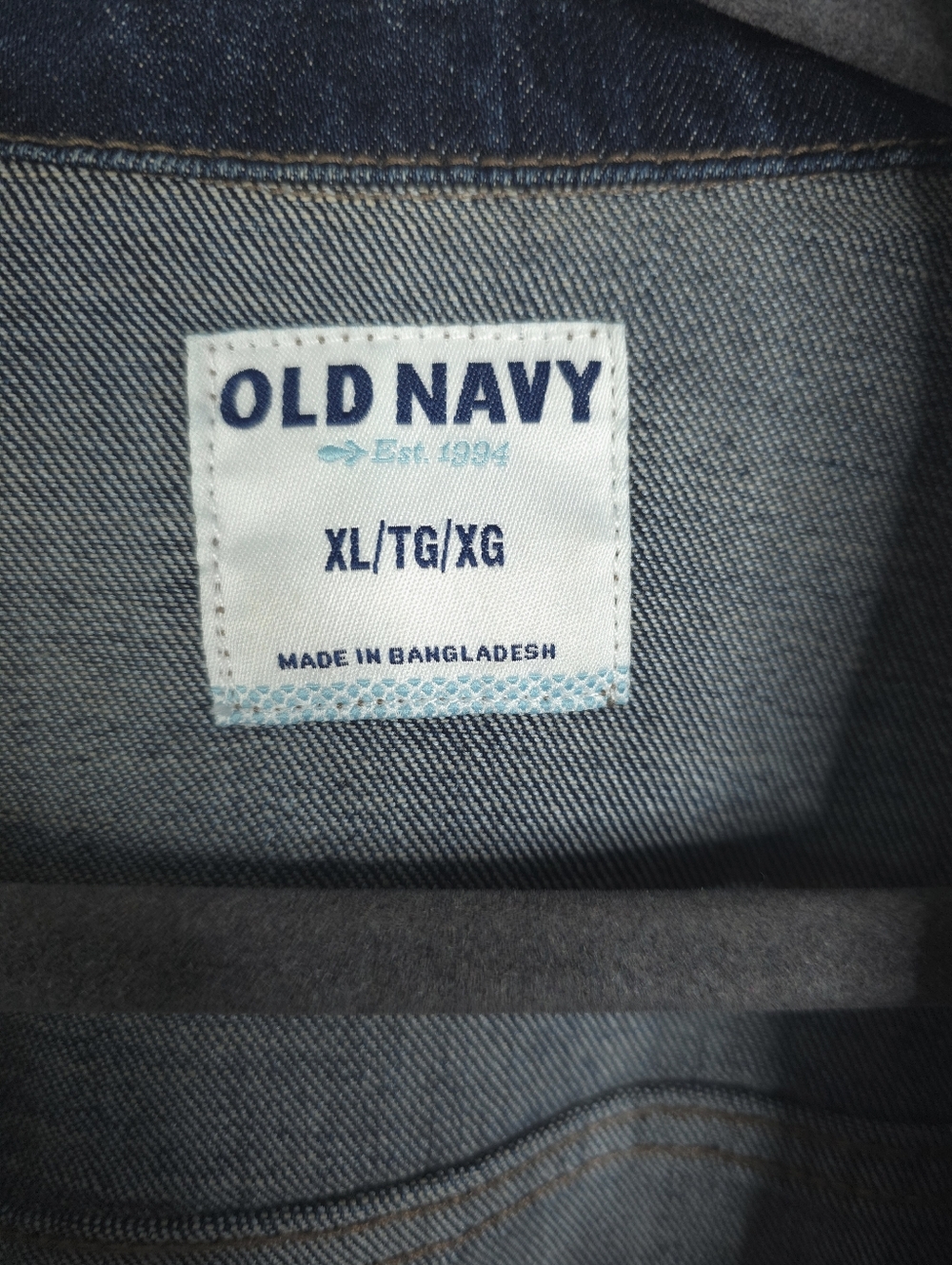 Old NAVY Button Front Waist Length Jean Jacket With Stretch Size XL - Picture 6 of 7